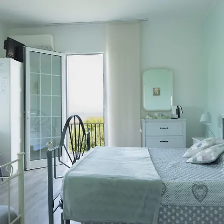 Da Beatrice Bed & Breakfast 3*